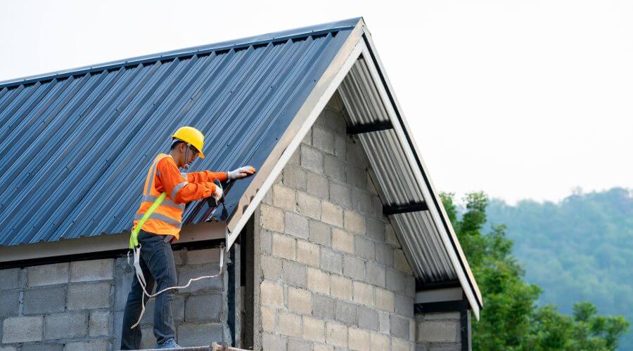 Expert flood damage restoration services in Skokie, IL